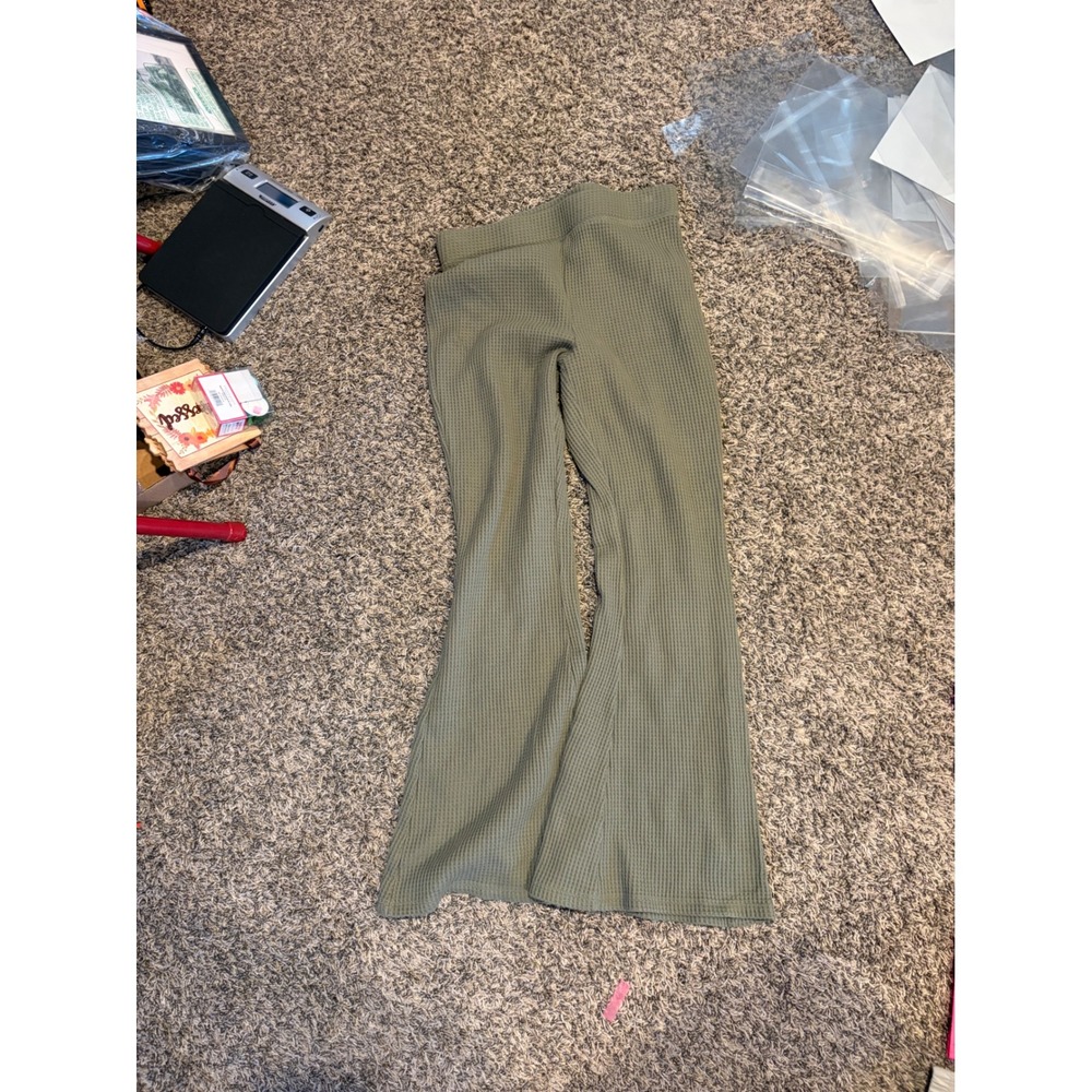 Aerie Waffle Knit Flare Pants Olive Green Lounge Bell Bottoms Size Medium Short